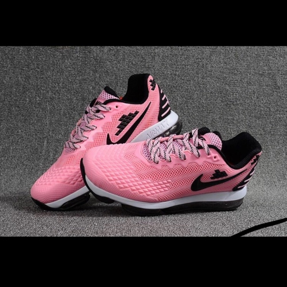 Nike air max 8.5 New! Pink!